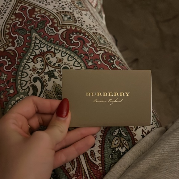 Burberry Small Box - Picture 9 of 9